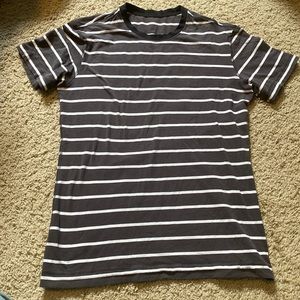 Mens Lululemon T-shirt